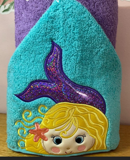 Mermaid - Hooded Towel